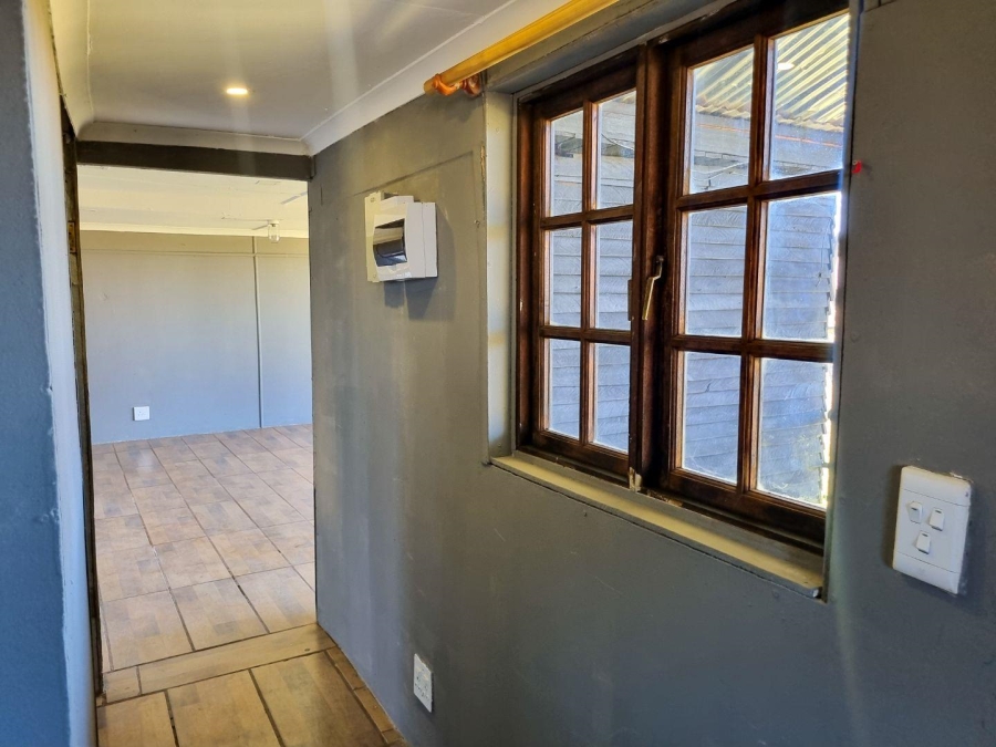 1 Bedroom Property for Sale in Paul Roux Free State